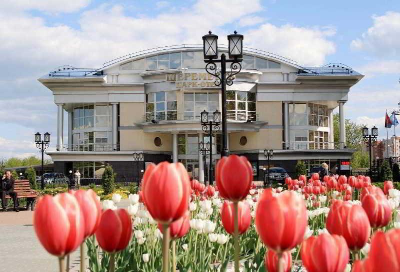 Sheremetev Park