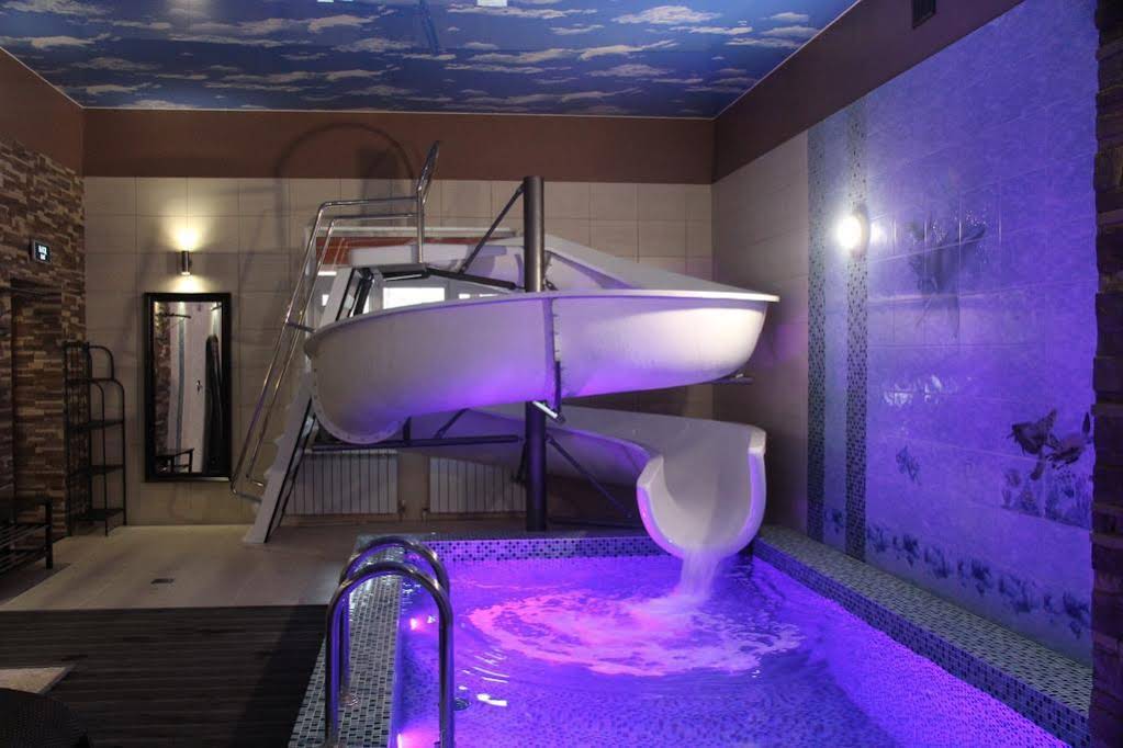Hotel Vdohnovenie