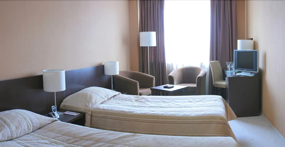 Avrora hotel