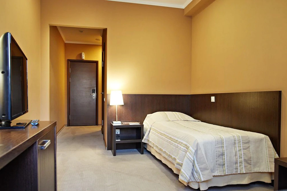 Avrora hotel