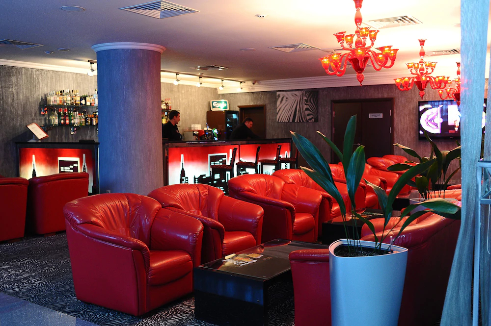Avrora hotel