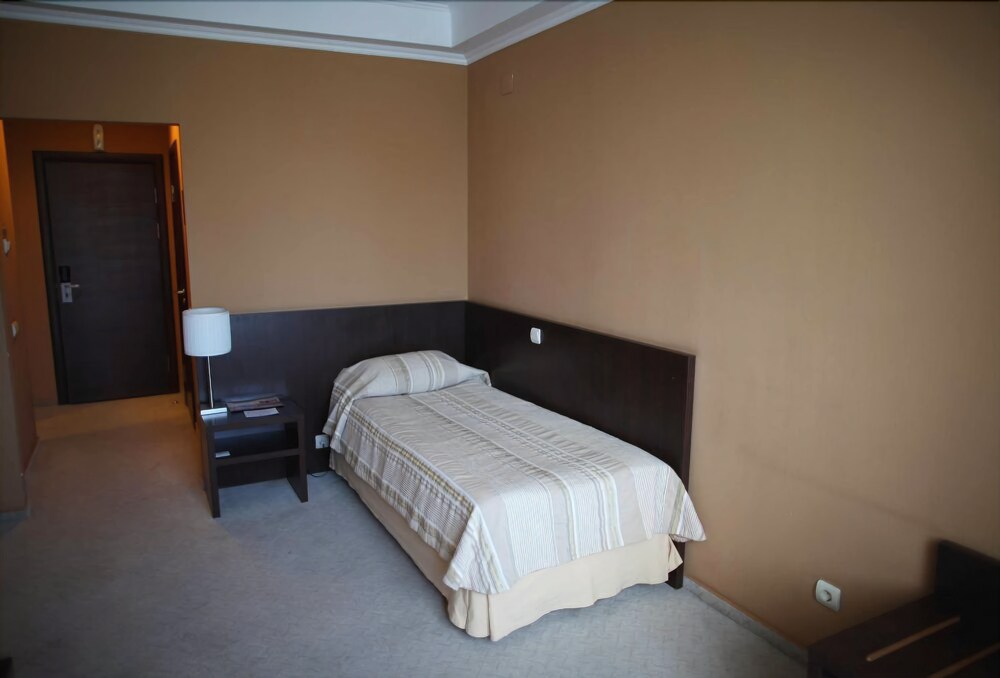 Avrora hotel