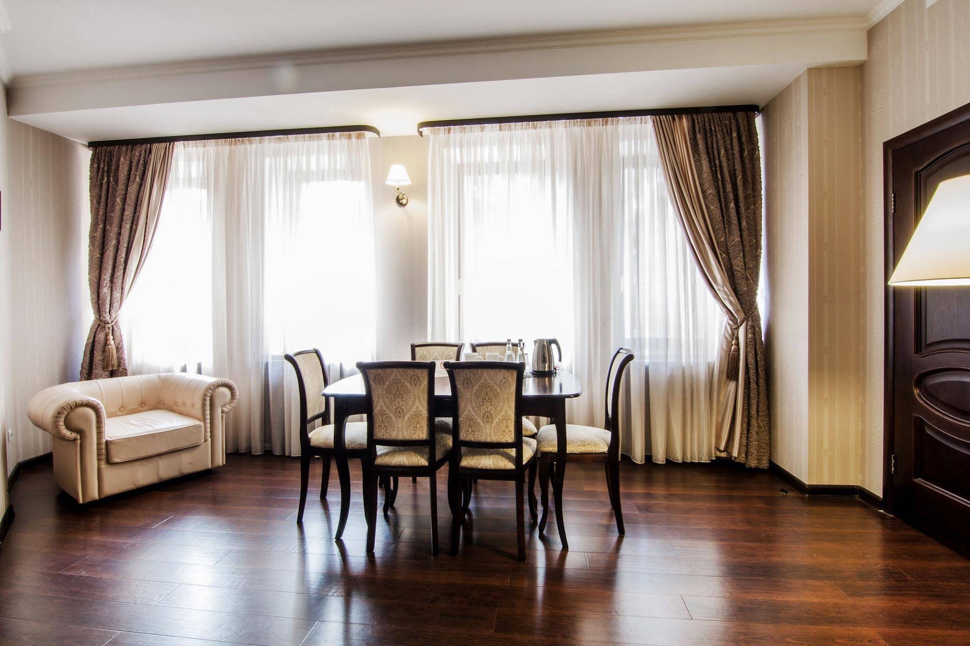 Plaza Hotel