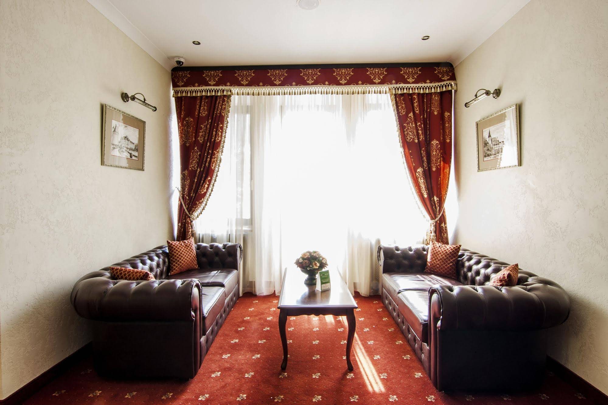Plaza Hotel