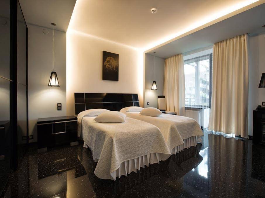 Mona Boutique Hotel