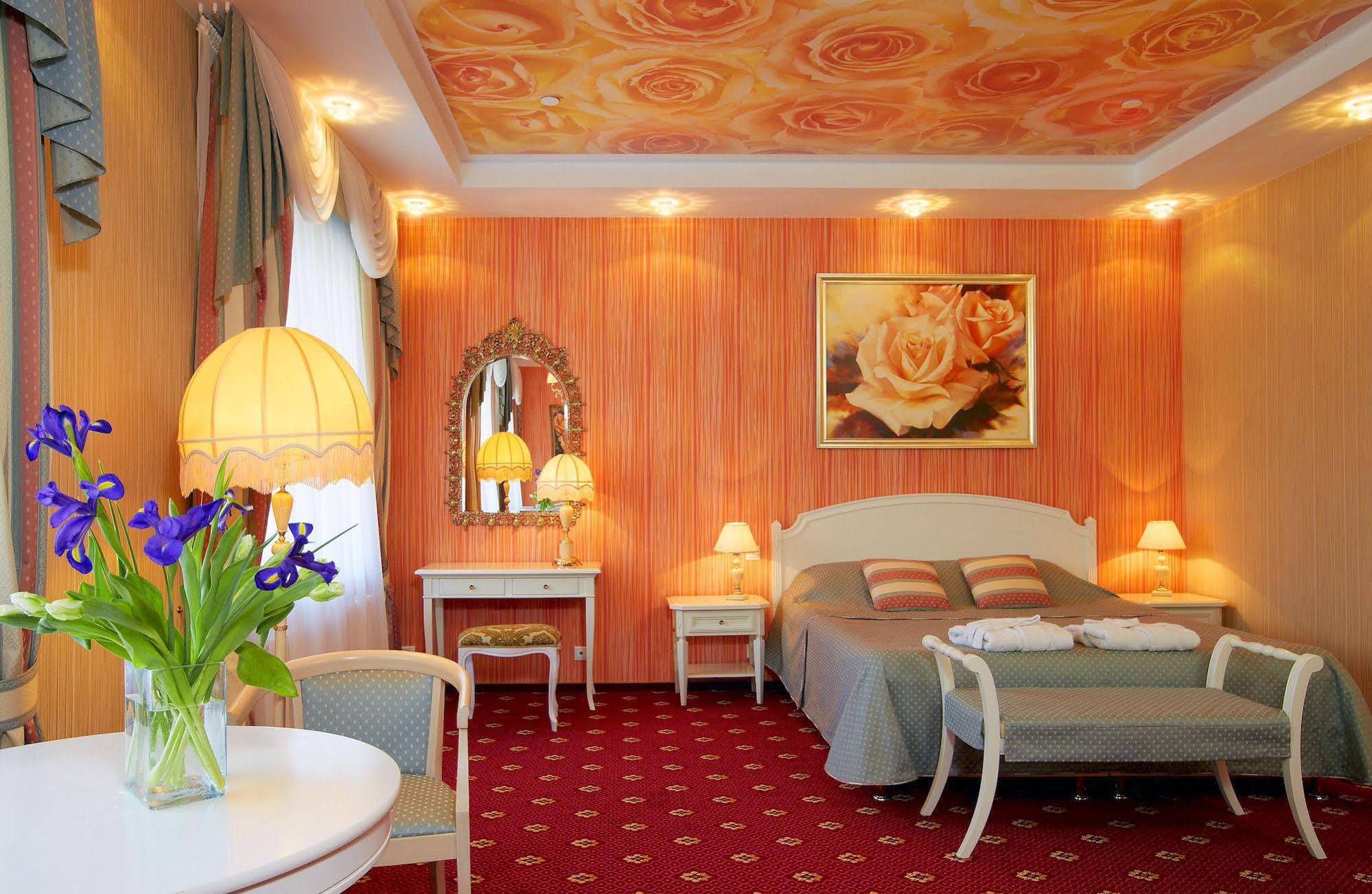 Lecco Hotel