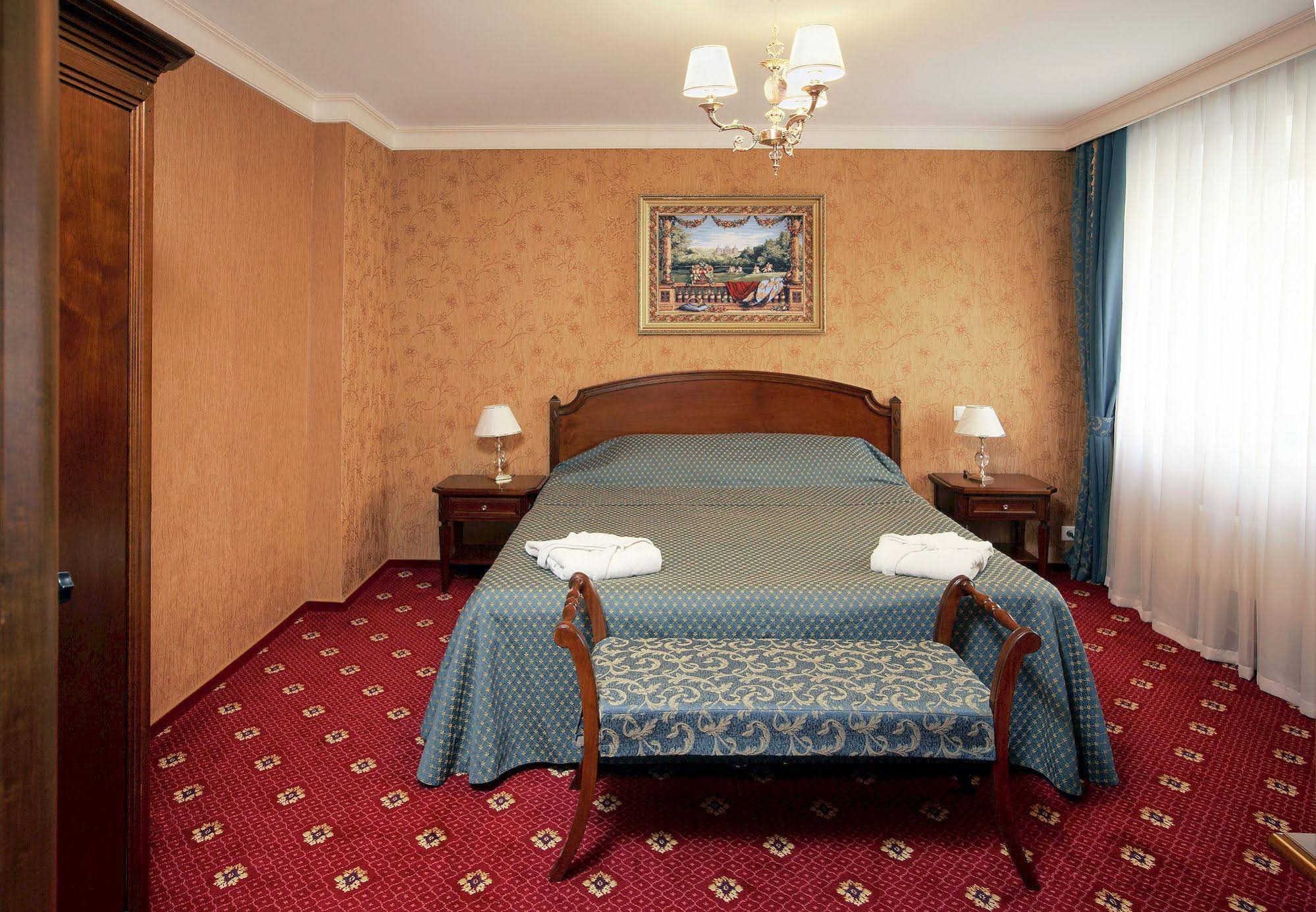 Lecco Hotel