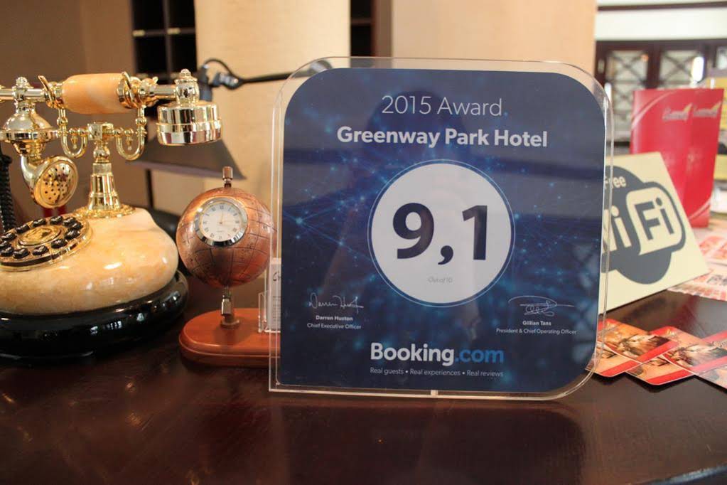 Greenway Park Hotel