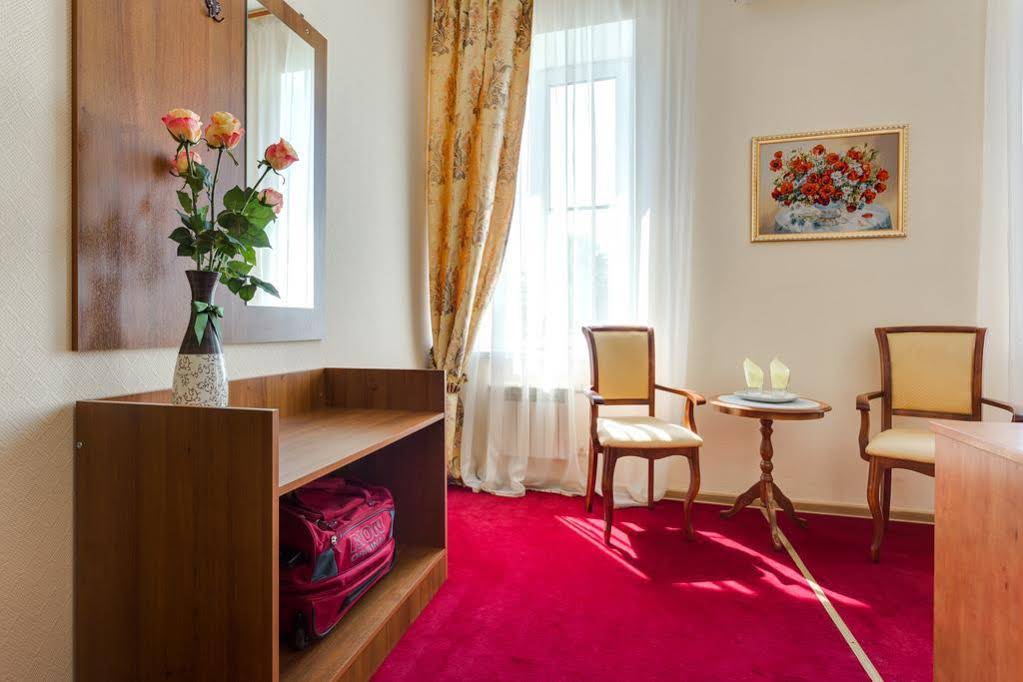 Hotel Na Mirnom