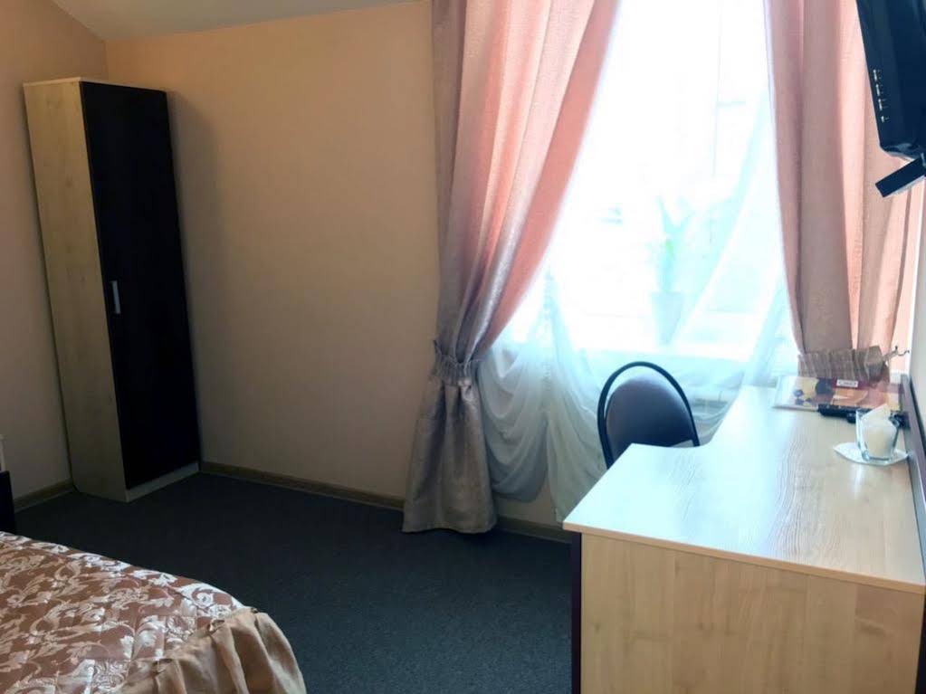 Hotel Na Mirnom