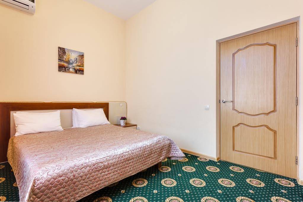 Hotel Na Mirnom