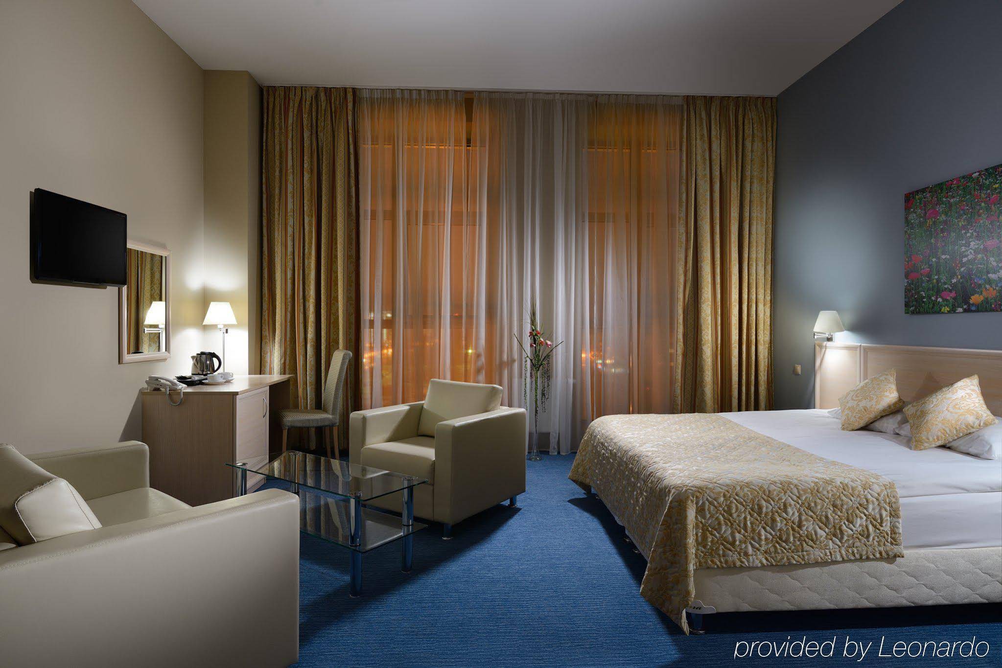 Triumph Hotel