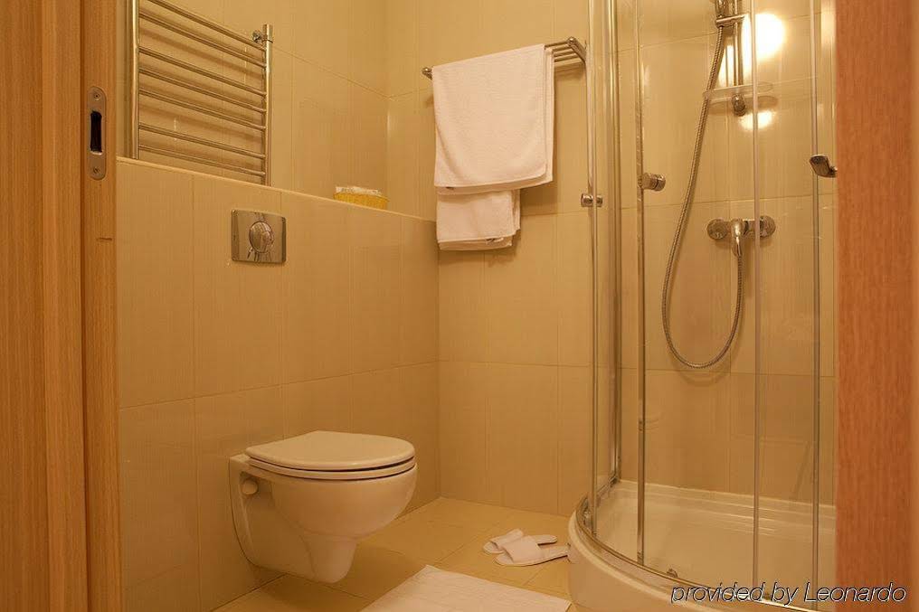 Triumph Hotel