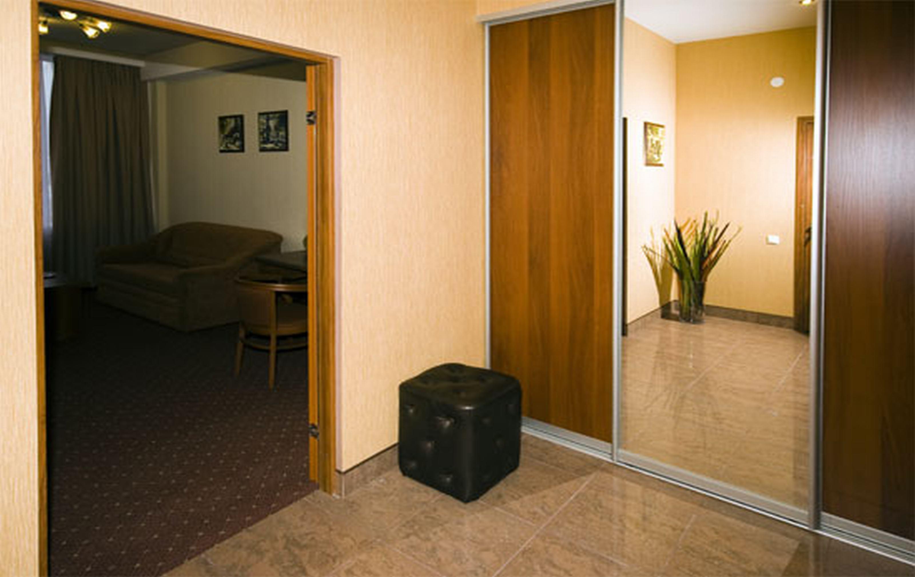 Apart Hotel