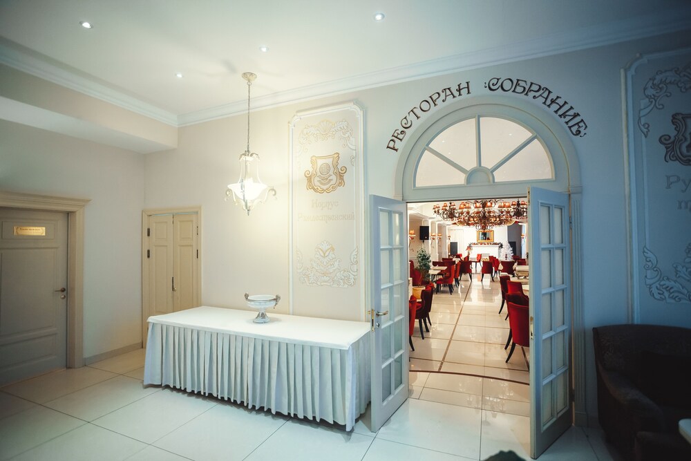 Rozhdestvensky Hotel complex Imperial Village