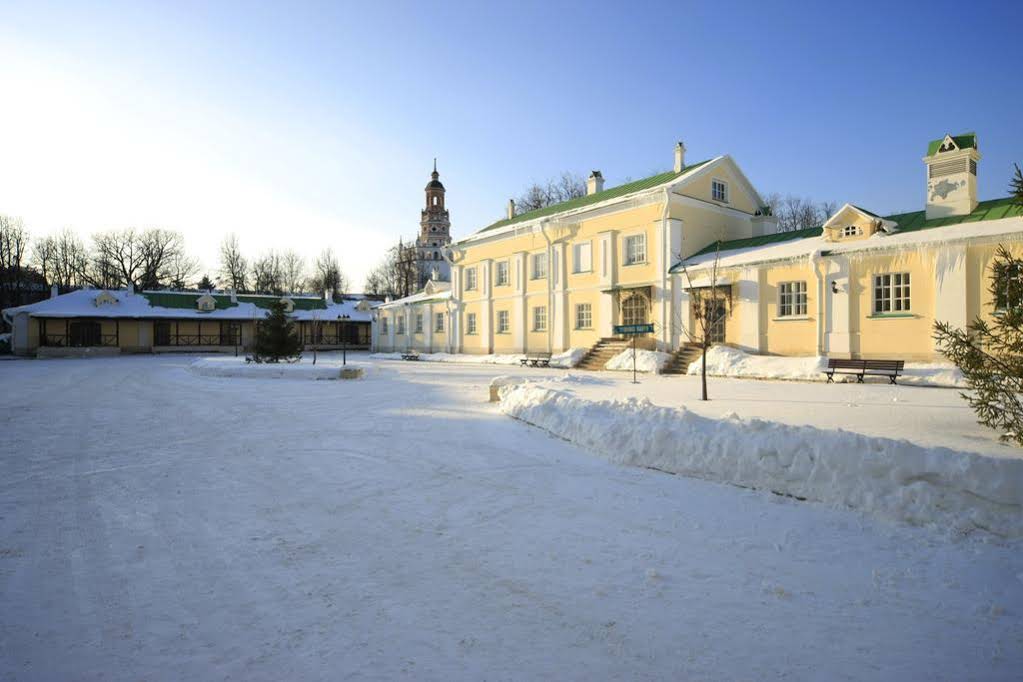 The Old Lavry Hotel