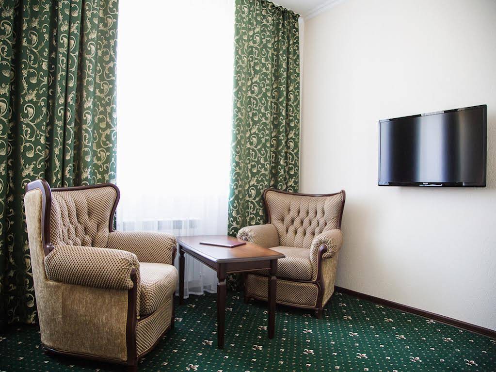 Grand Hotel