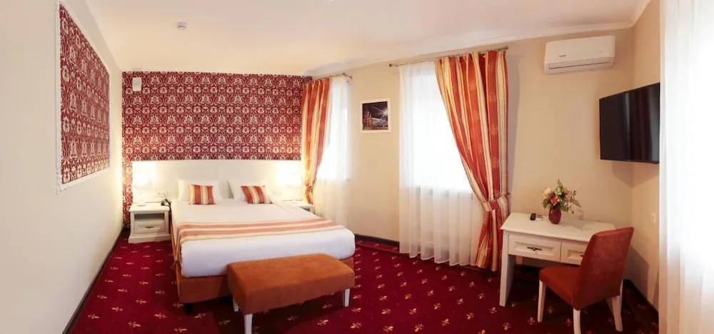 Aparthotel Centr