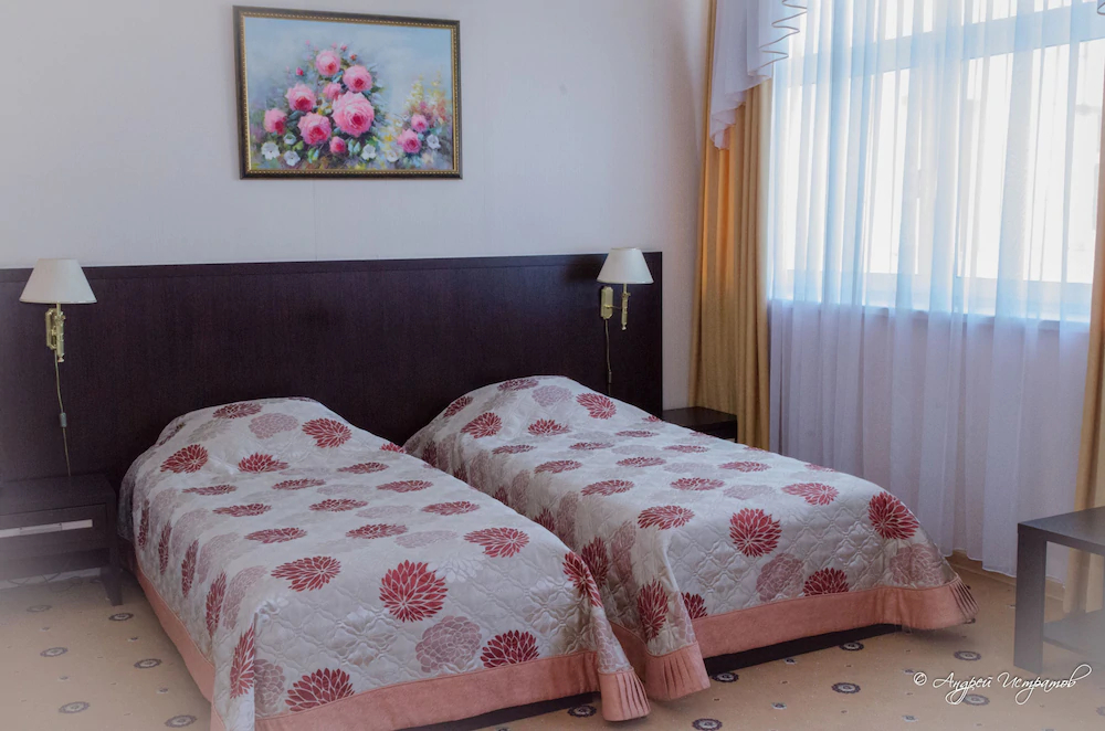 Profit Hotel