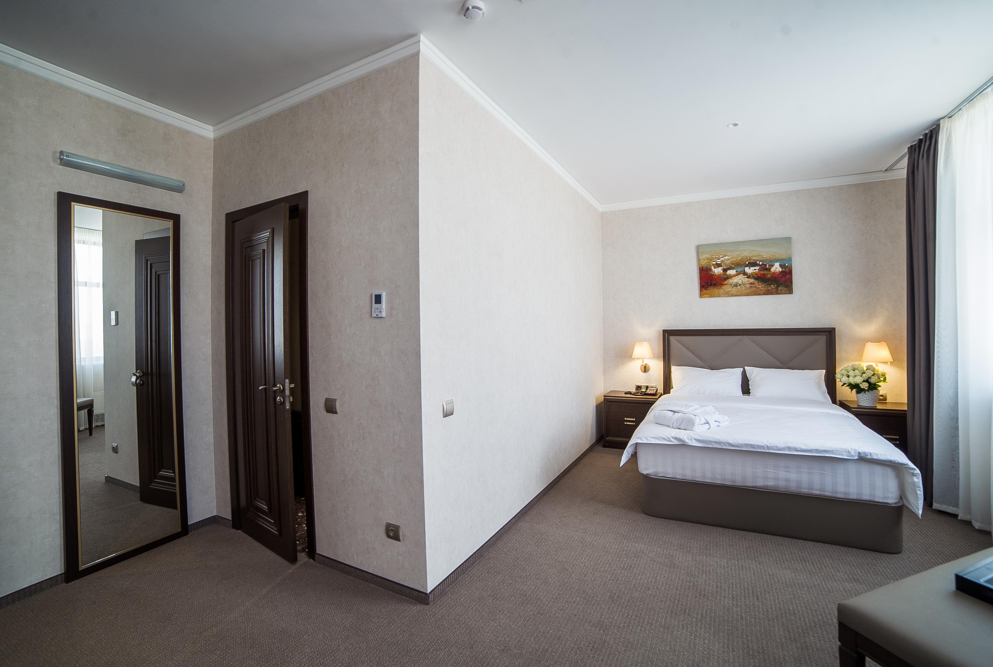 Sk Royal Tula Hotel