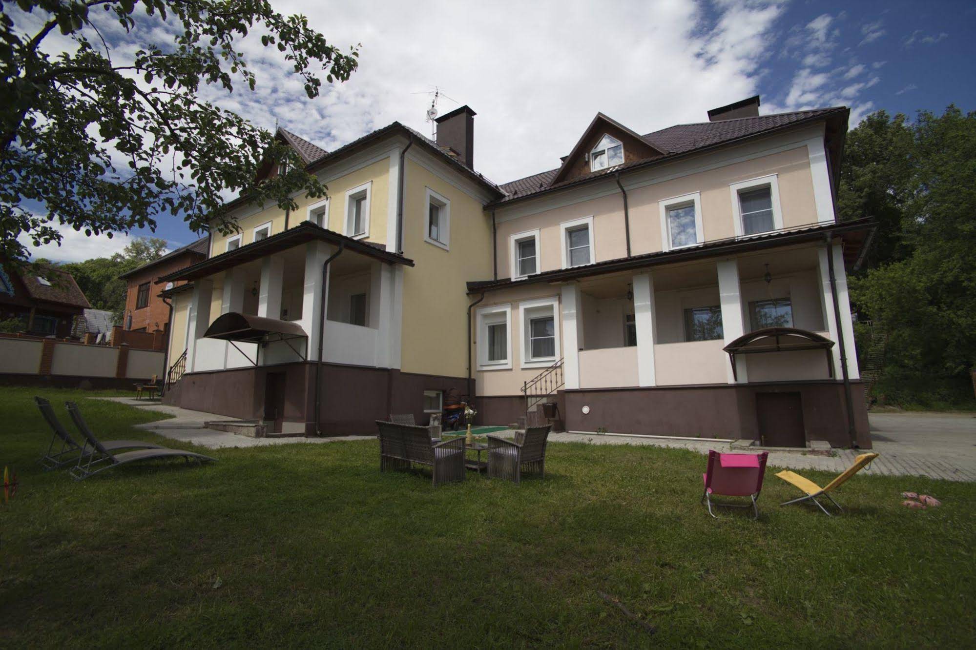 Samovar Hostel