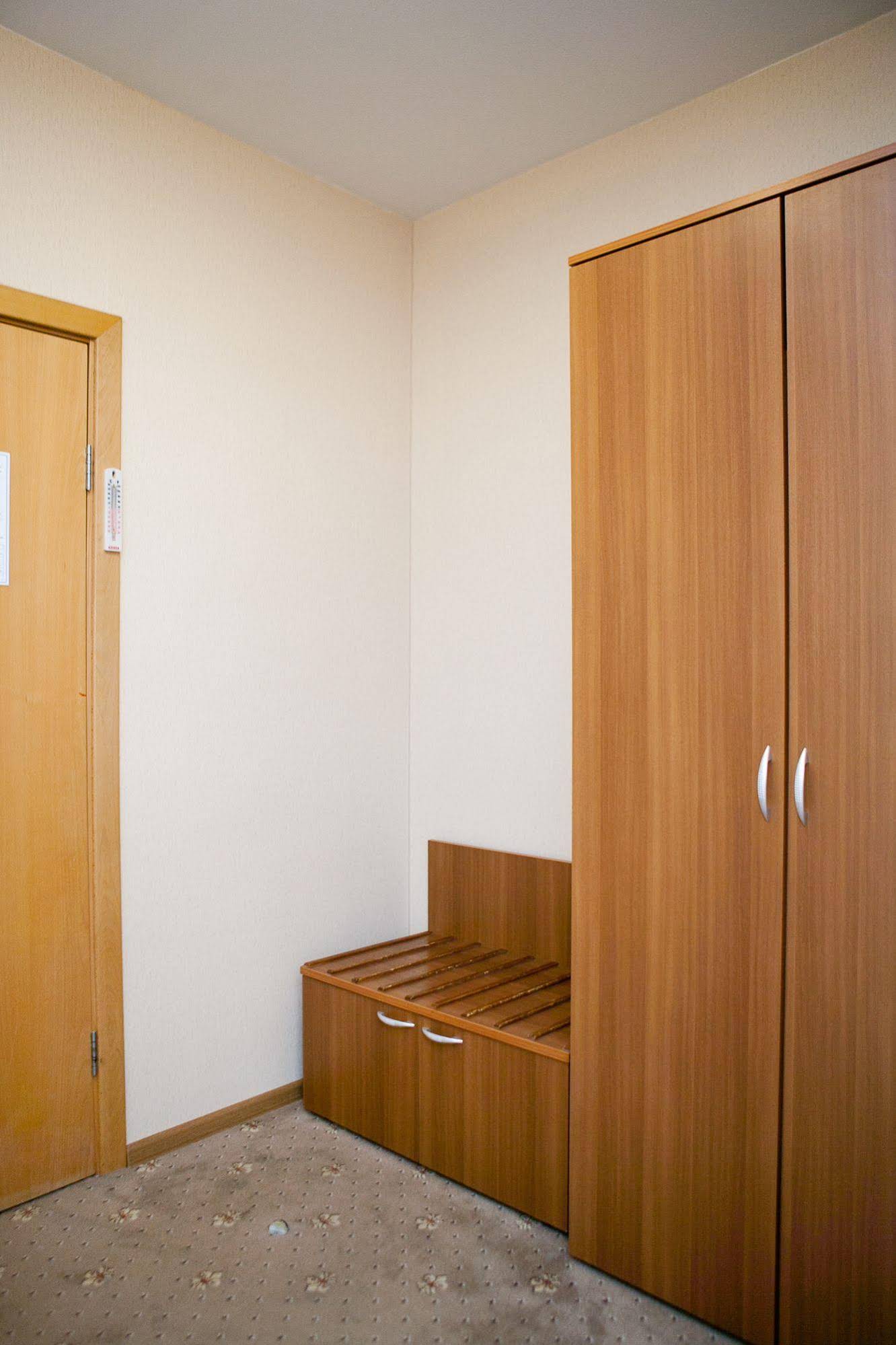 U Zolotykh Vorot Hotel