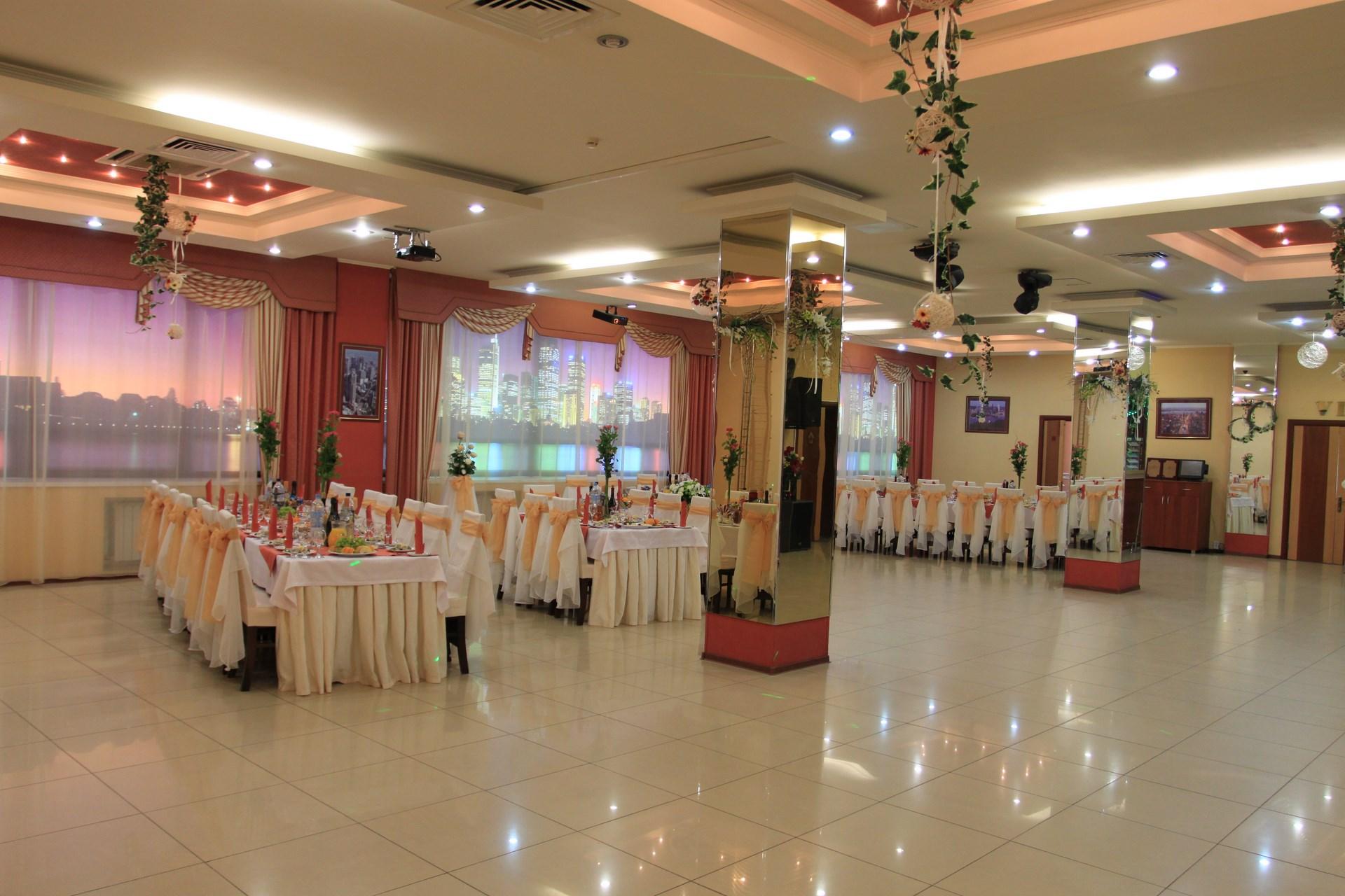 AMAKS Park Hotel