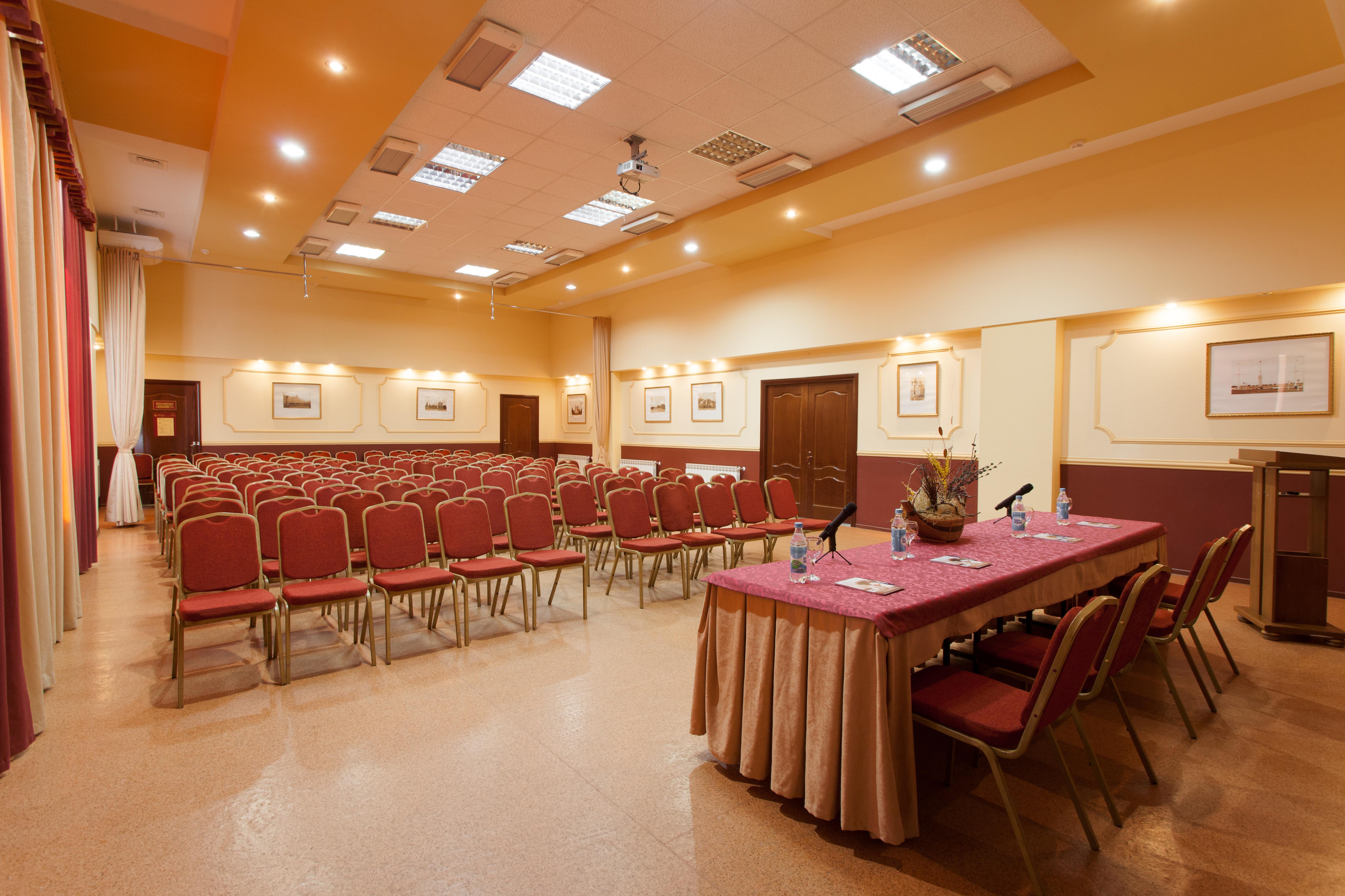 AMAKS Park Hotel