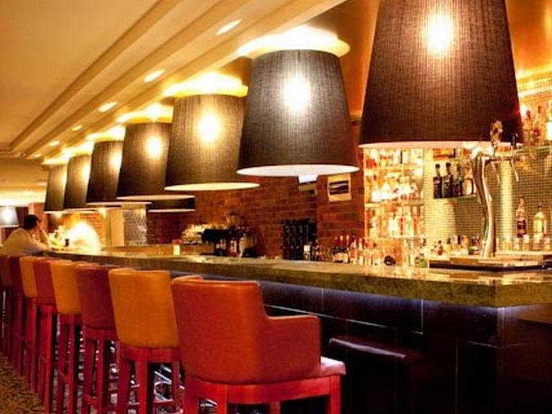 Benefit Plaza Congress Hotel