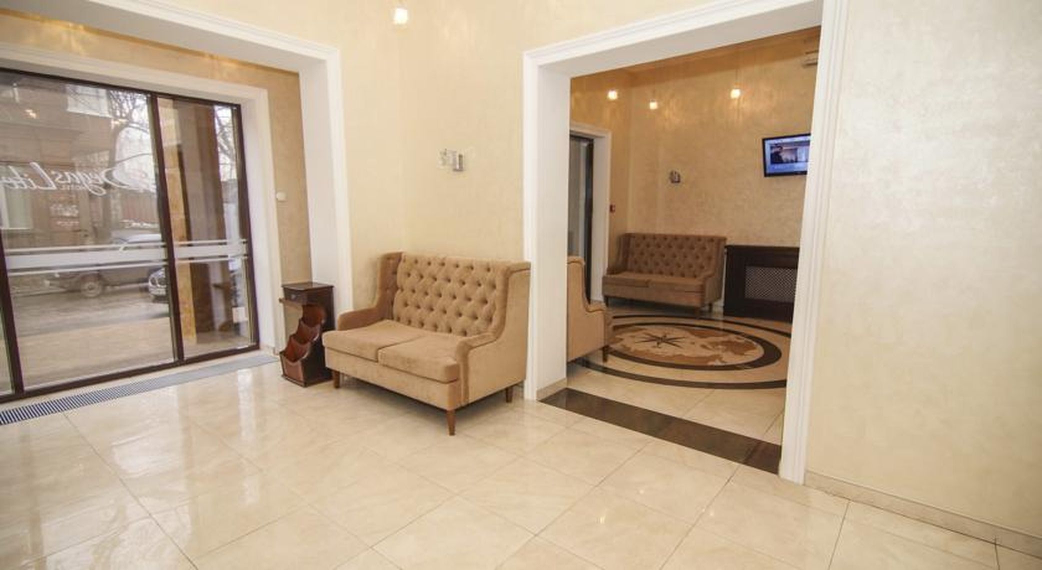 Degas Lite Hotel