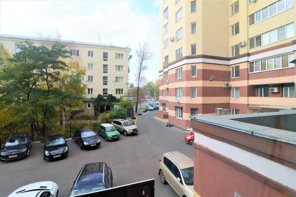 Megapolis Apartments on prospect Revolyutsii 9A