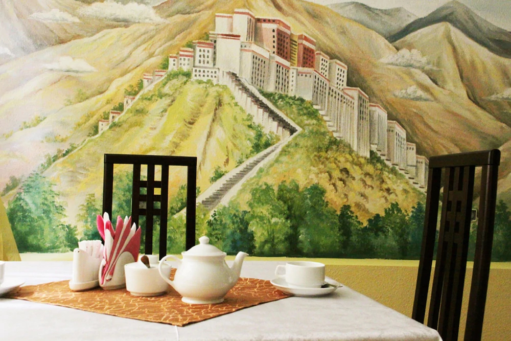 Tibet Hotel