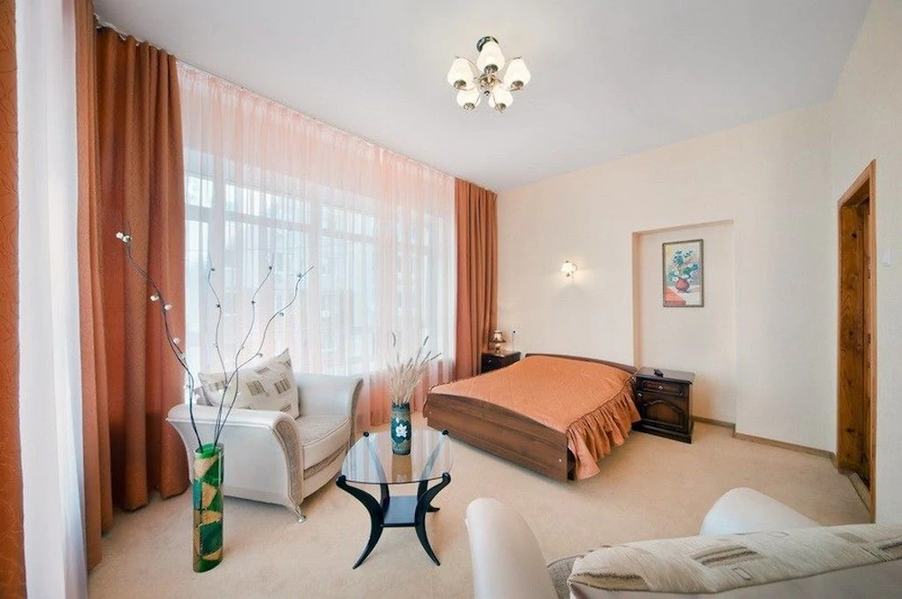 Tibet Hotel