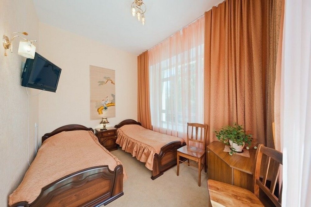 Tibet Hotel