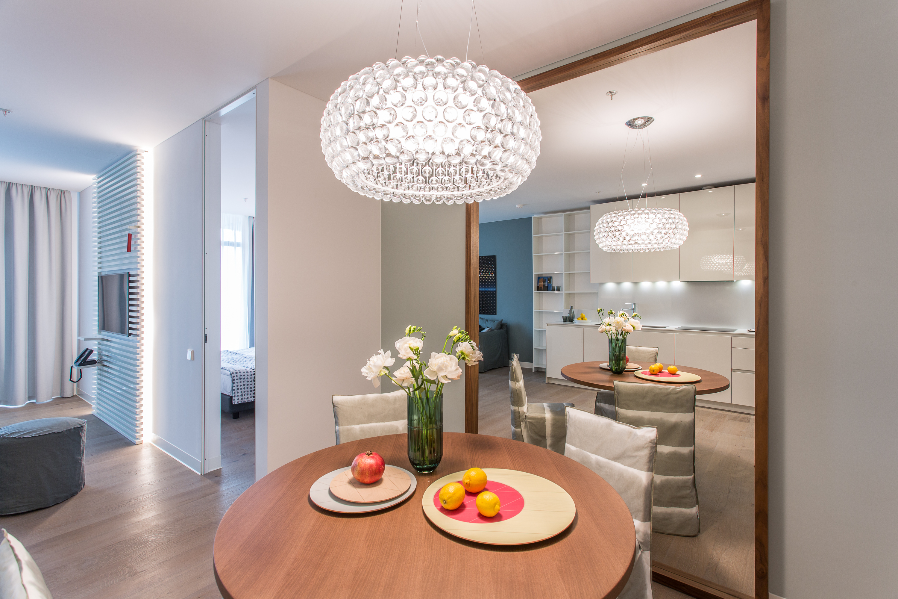 Crystal House Suite Hotel & Spa