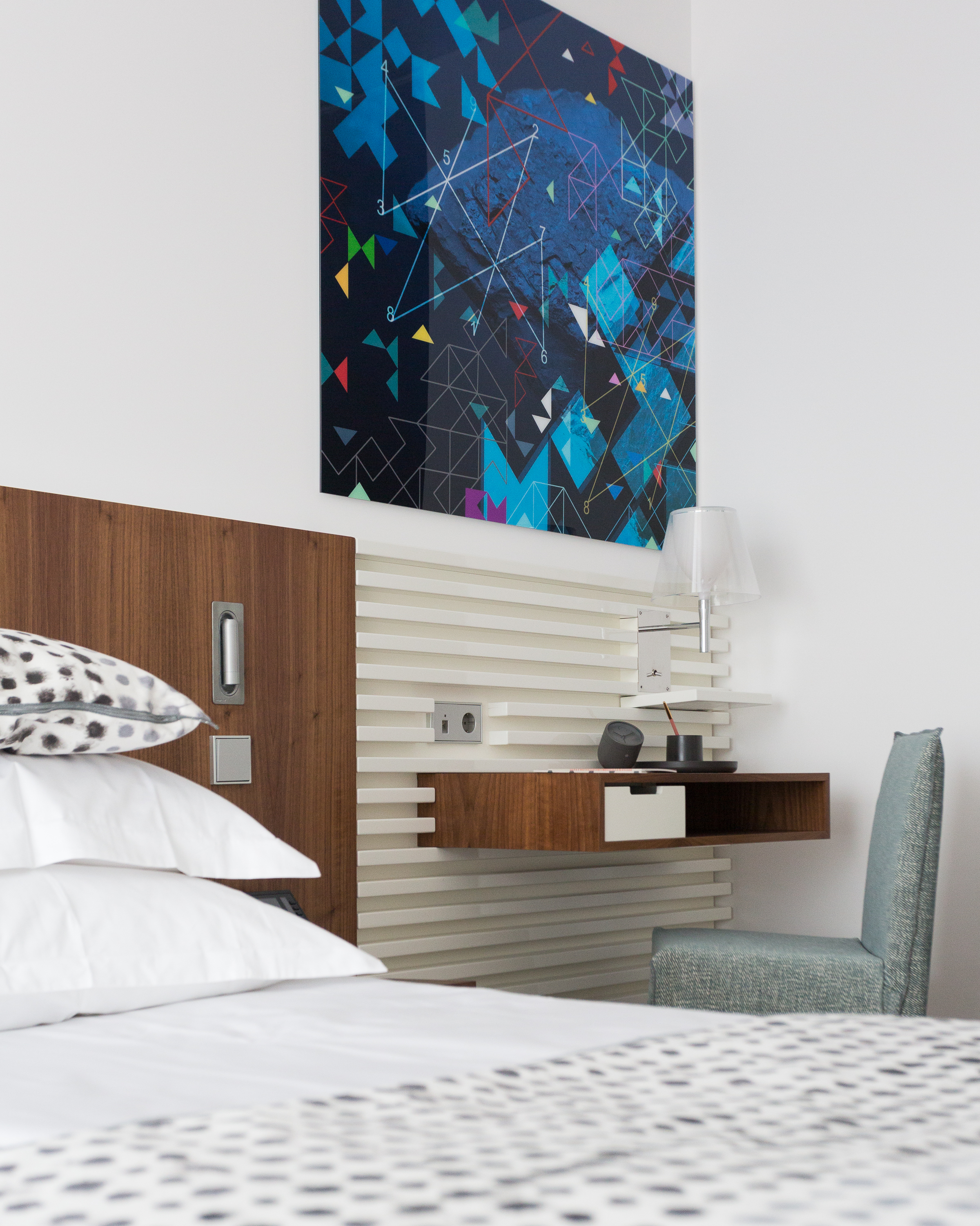 Crystal House Suite Hotel & Spa