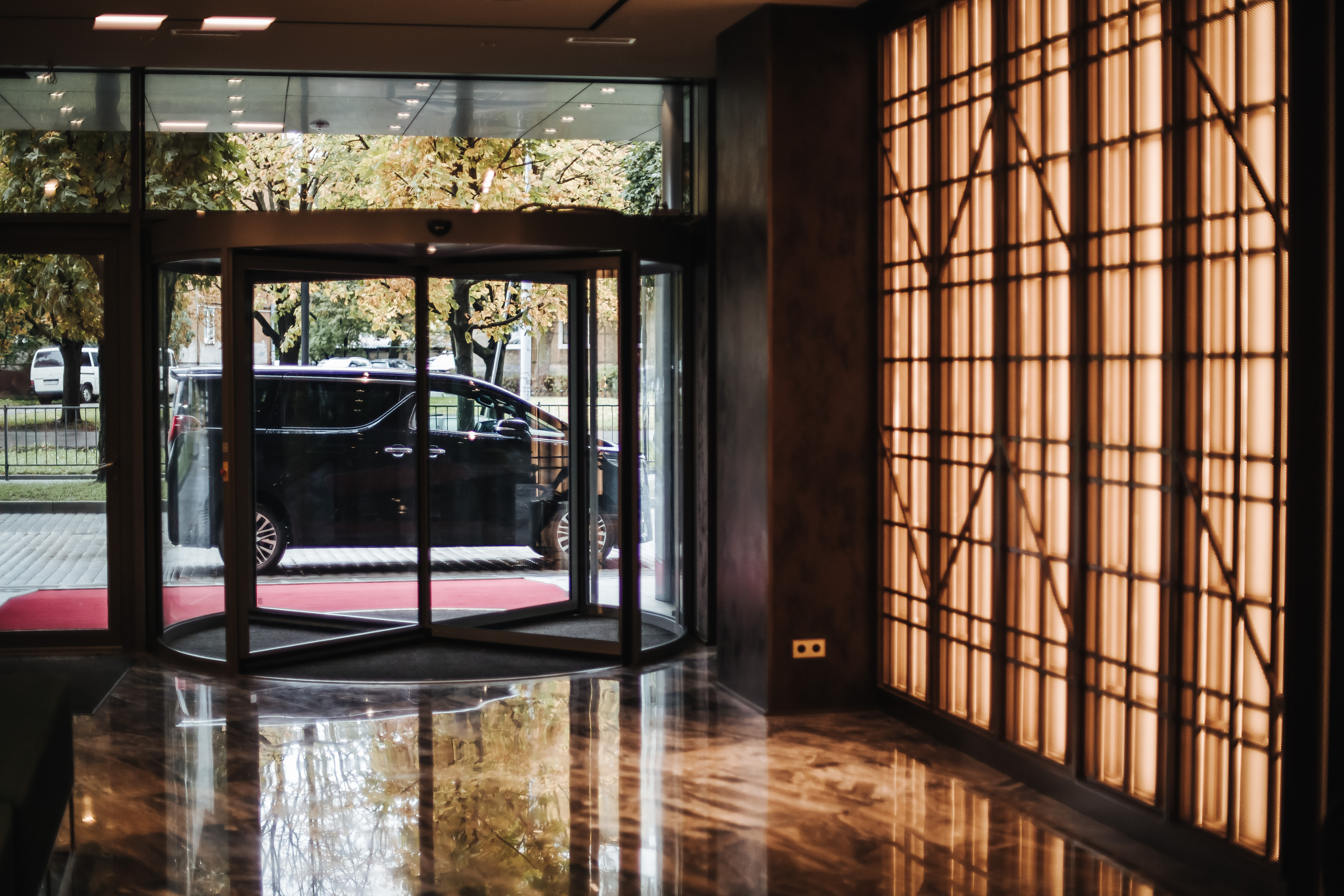 Crystal House Suite Hotel & Spa