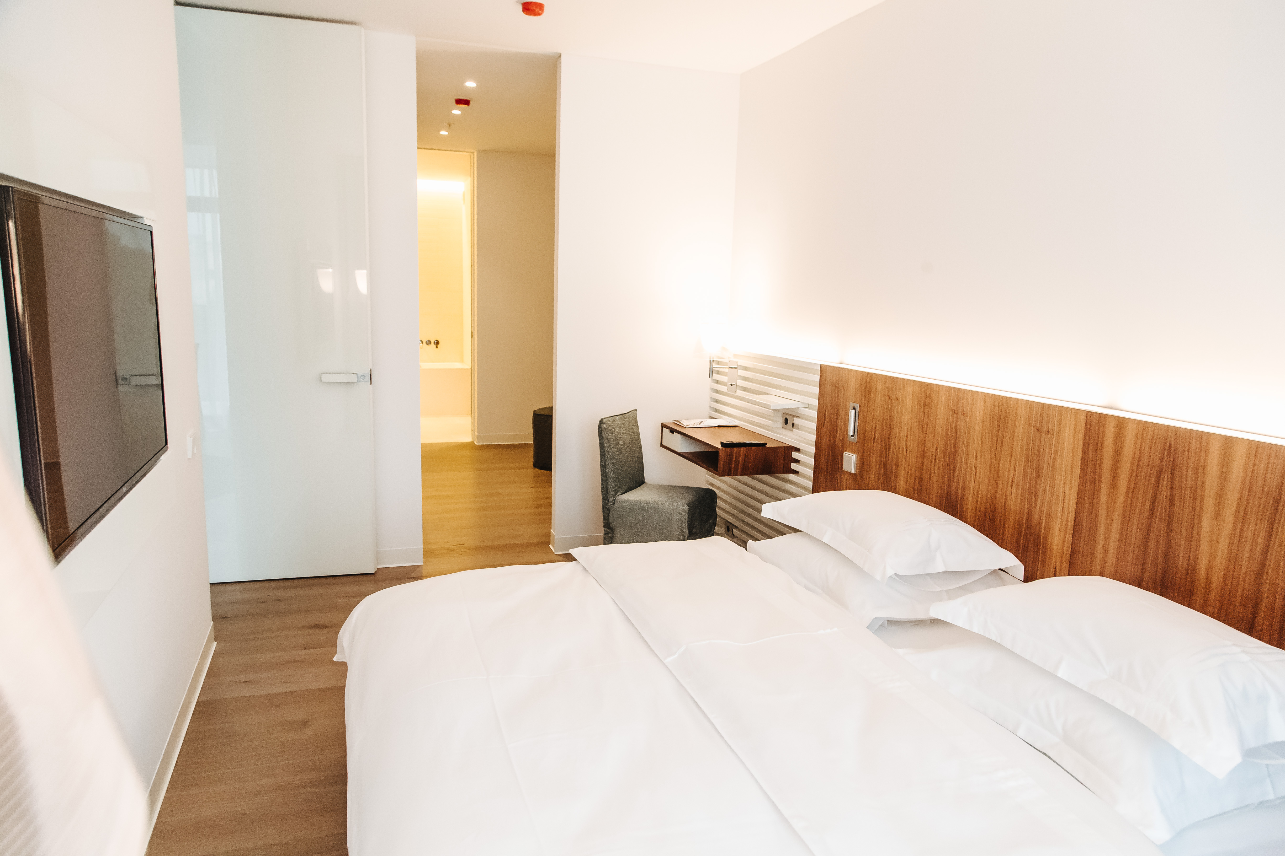 Crystal House Suite Hotel & Spa