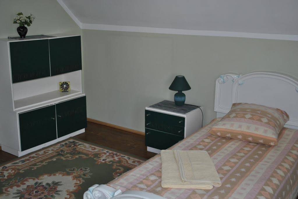 Guest House Na Kashtanovoj