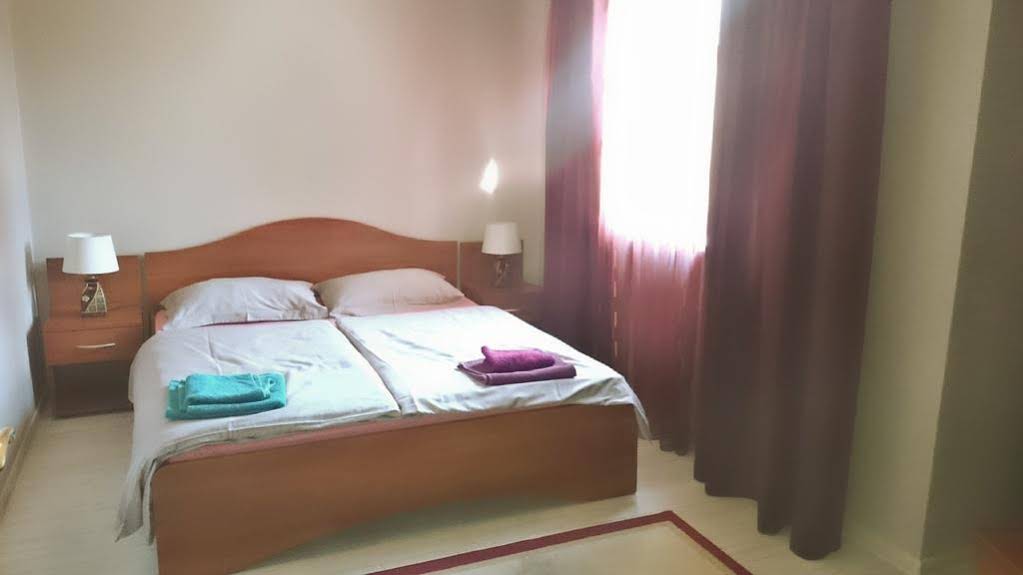 Guest House Na Kashtanovoj