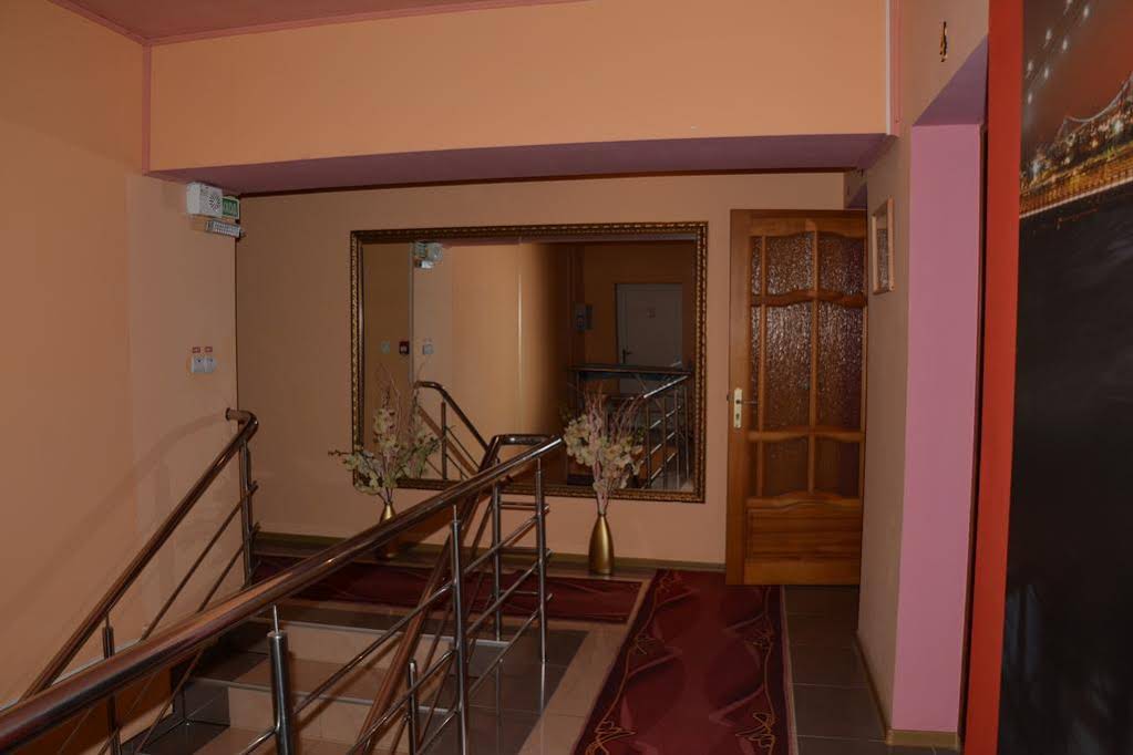 Mini Hotel Mahaon