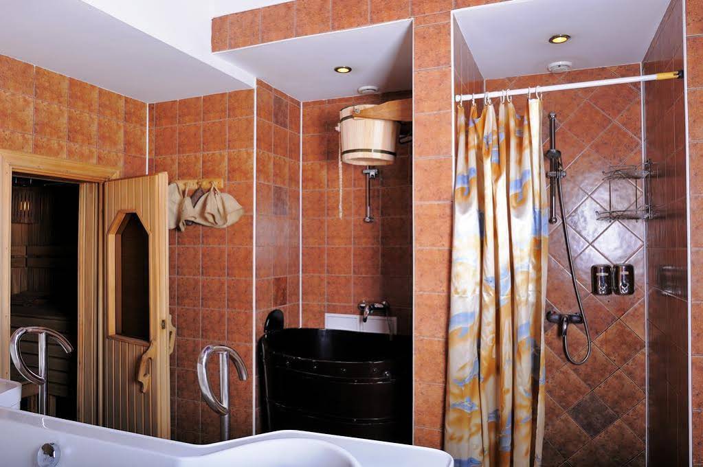 Boomerang Hotel