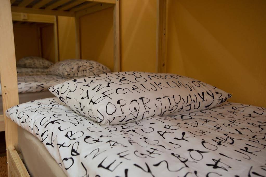 Abrikos Hostel