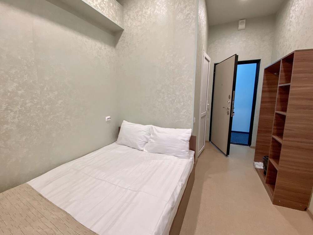 Biruza Hotel