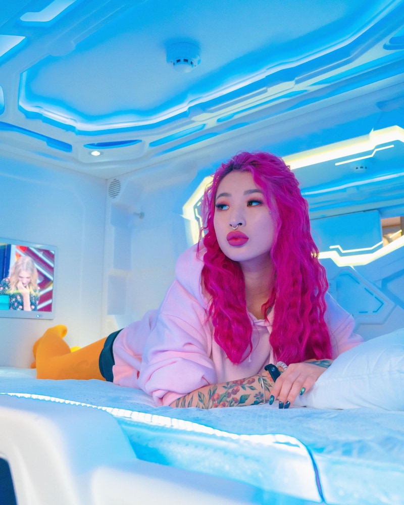 Makura Capsule Hotel