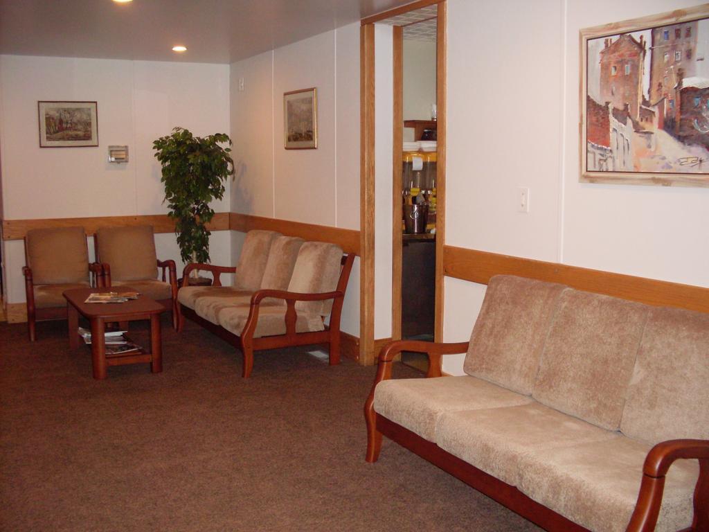 Vlad Motor Inn