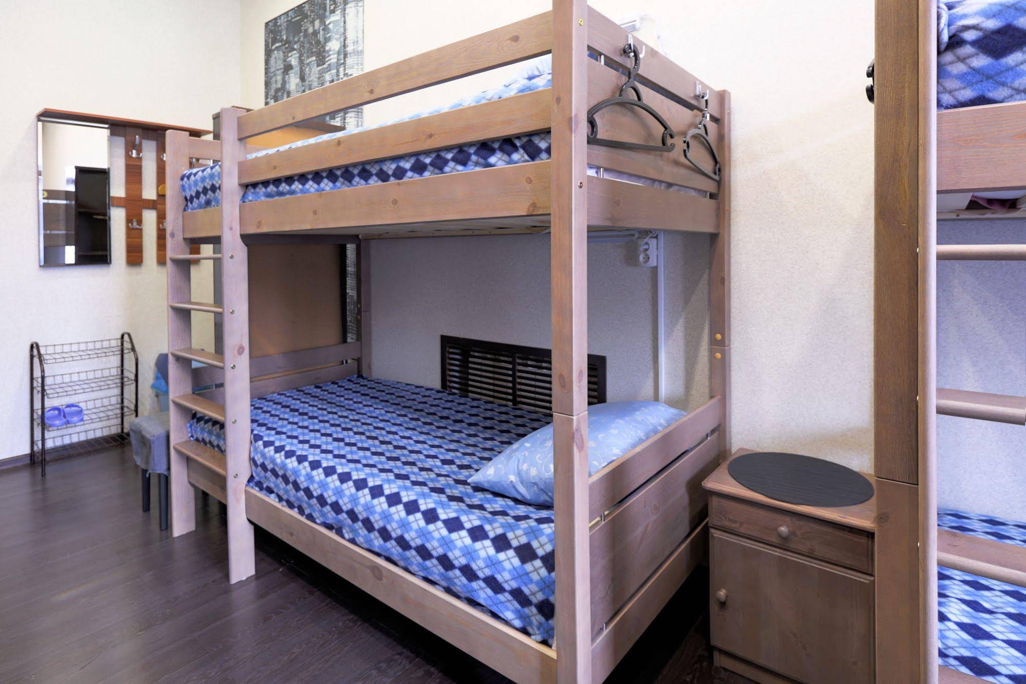 VladStar Inn Hostel