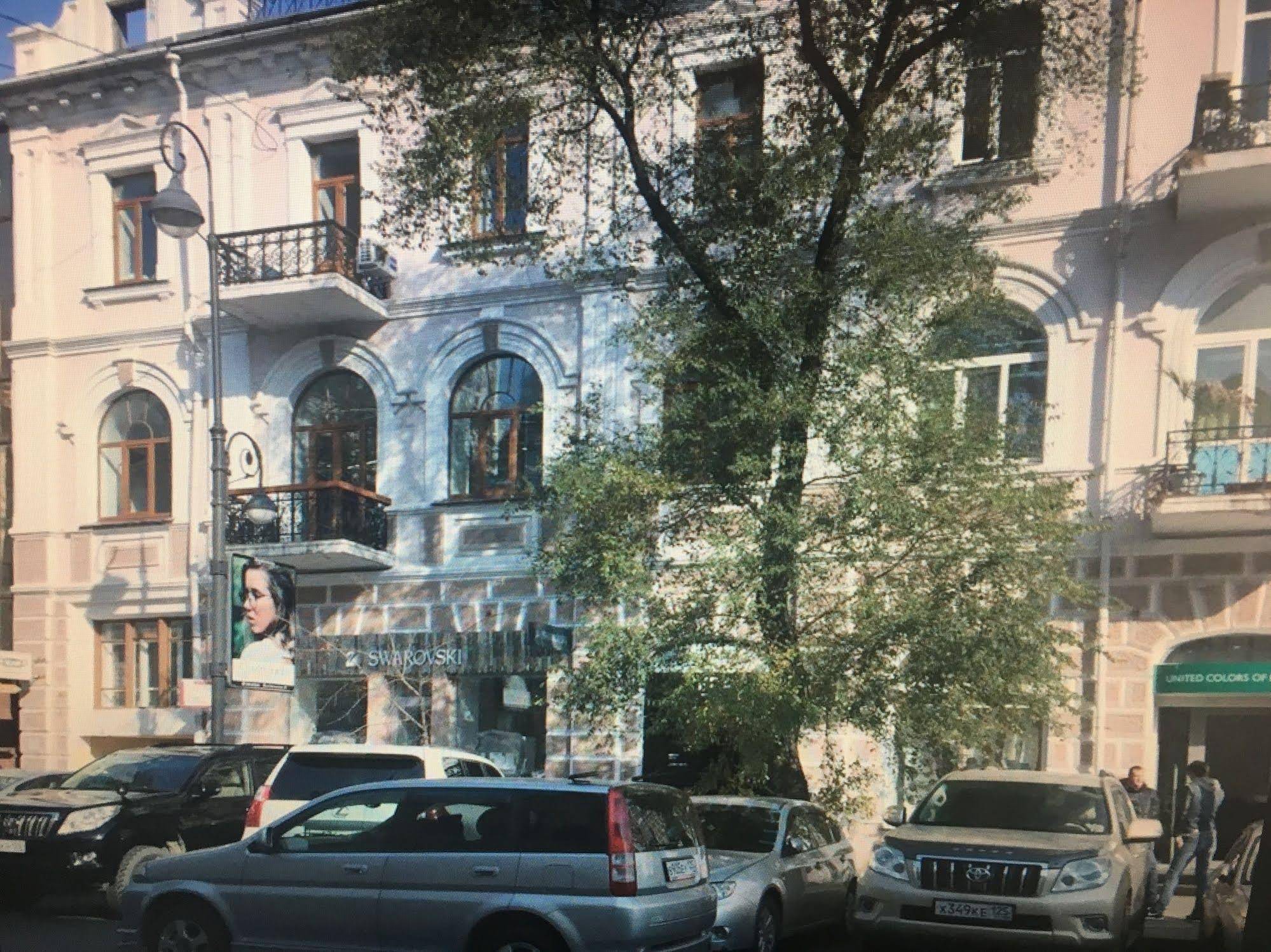 VladStar Inn Hostel