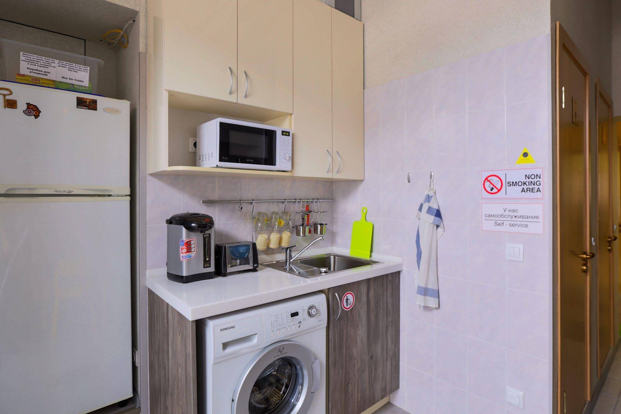 VladStar Inn Hostel