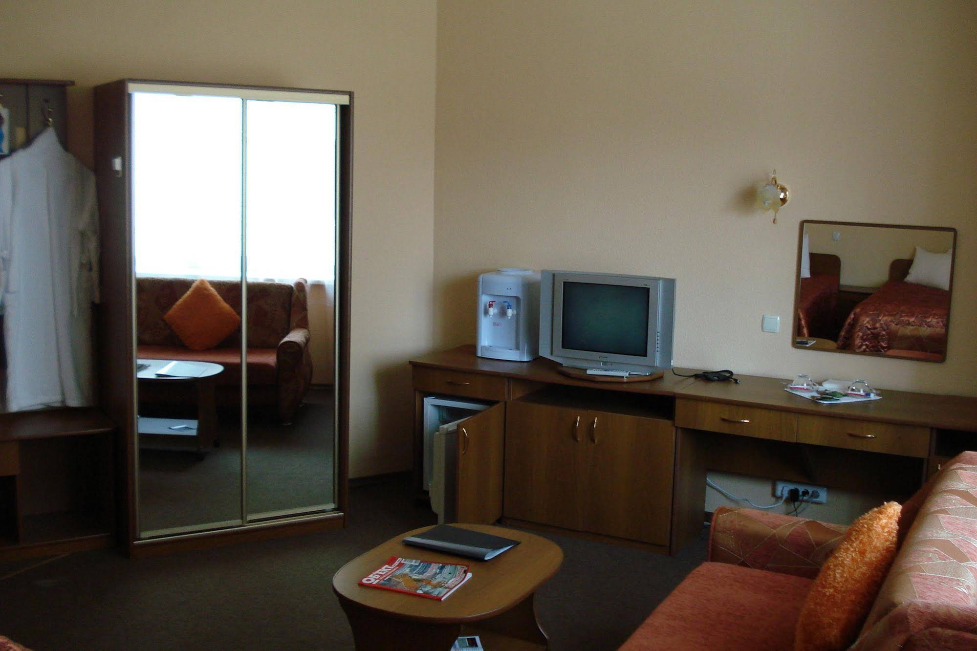 Yakhont Hotel